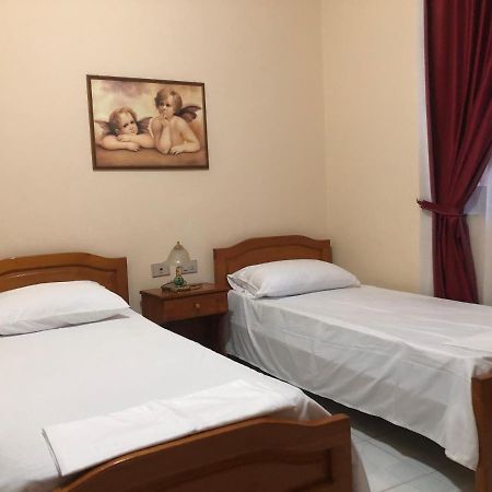 Villa Pepeto Durres Albania Exterior photo